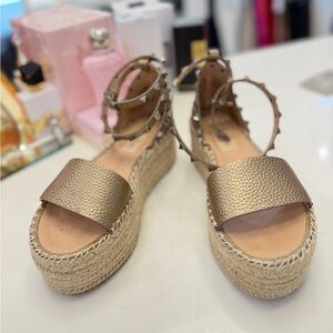 Valentino Garavani - Rockstud metallic leather espadrille sandals